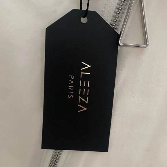 Aleeza Paris White Cropped Jacket - Picture 3 of 6